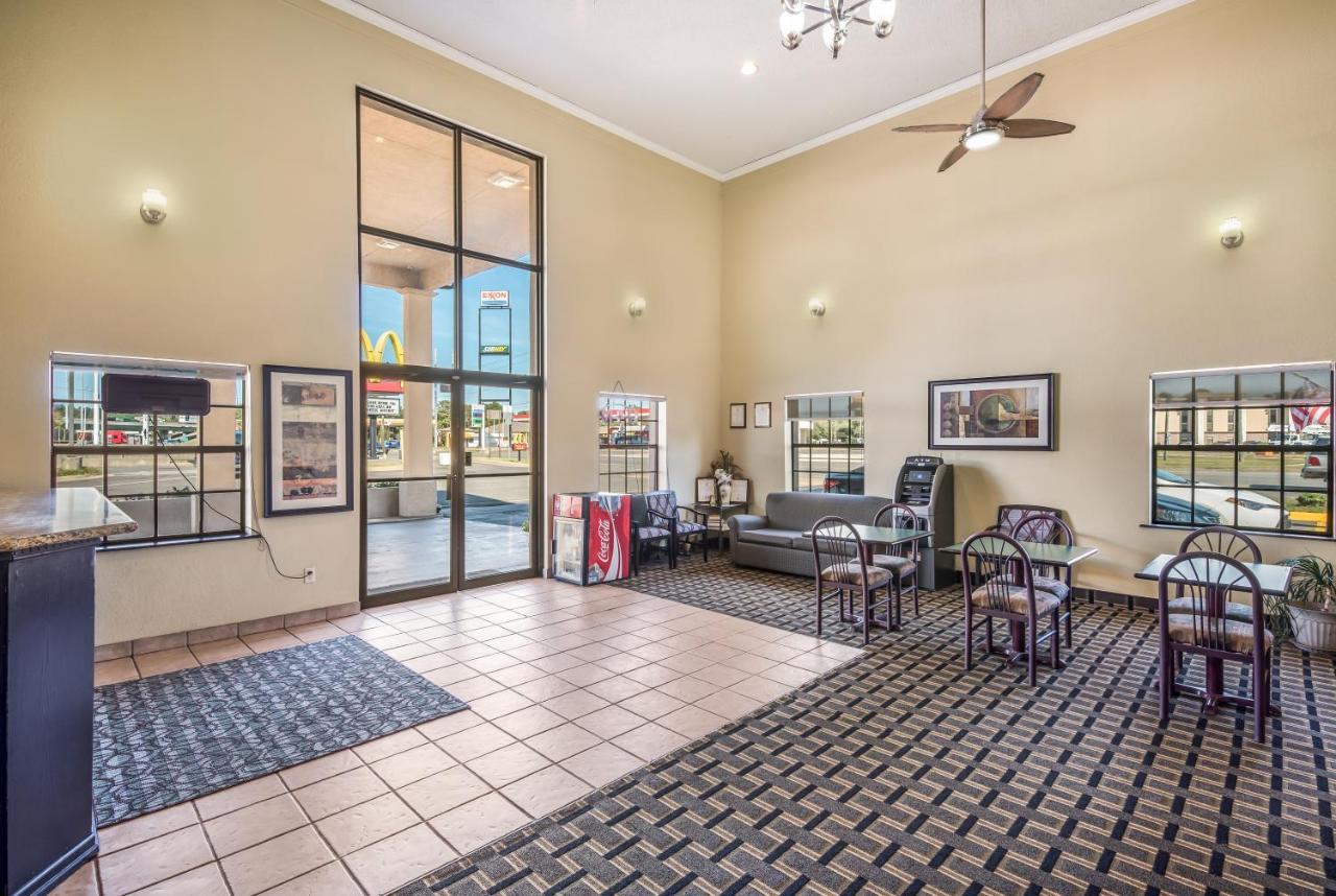Americas Best Value Inn Arkadelphia Exteriér fotografie
