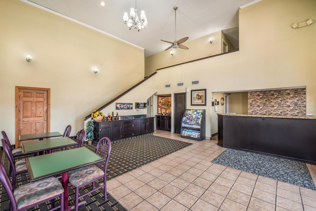 Americas Best Value Inn Arkadelphia Exteriér fotografie